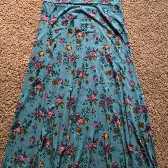 Lularoe skirt - Picture 3 of 3
